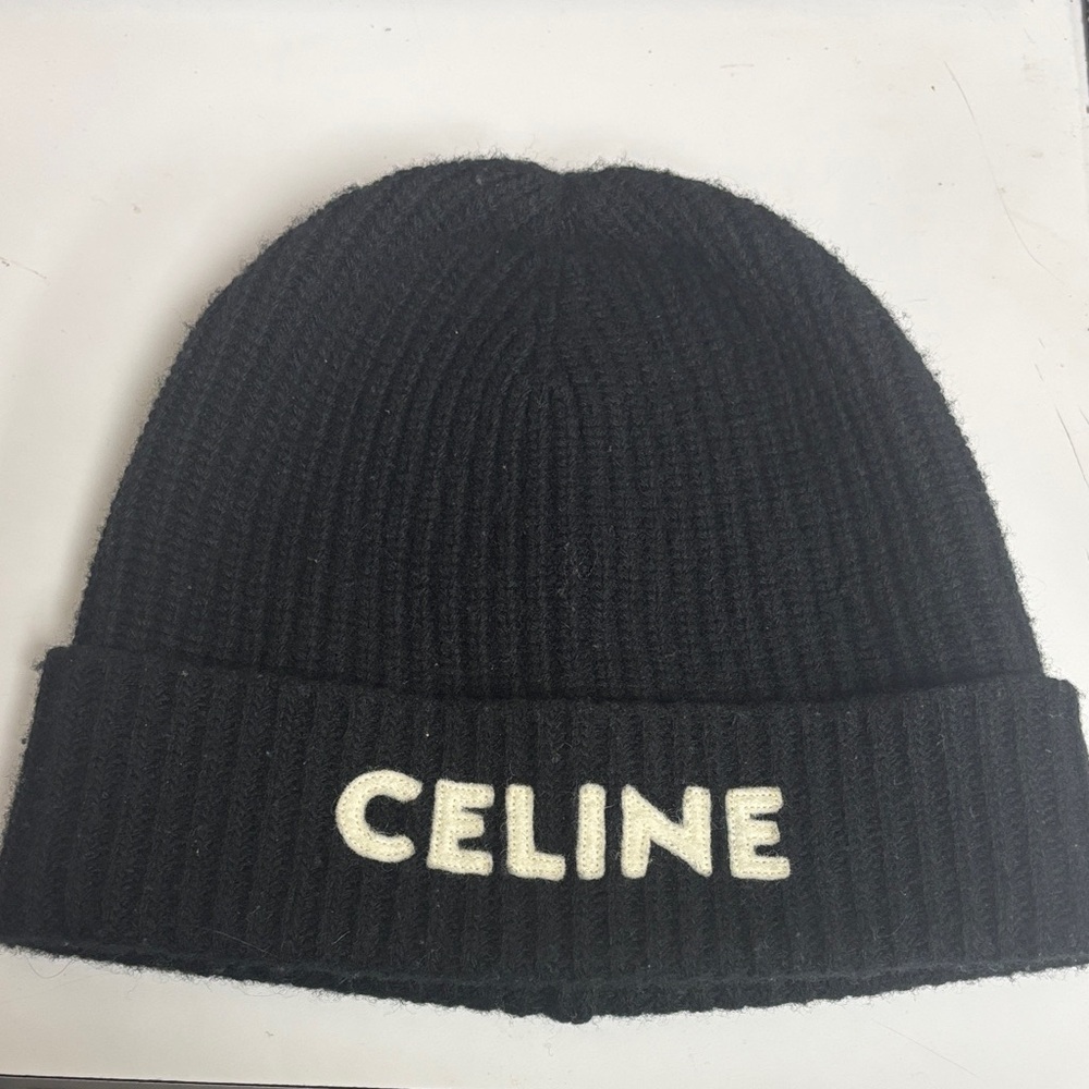 Celine Black Ribbed Beanie